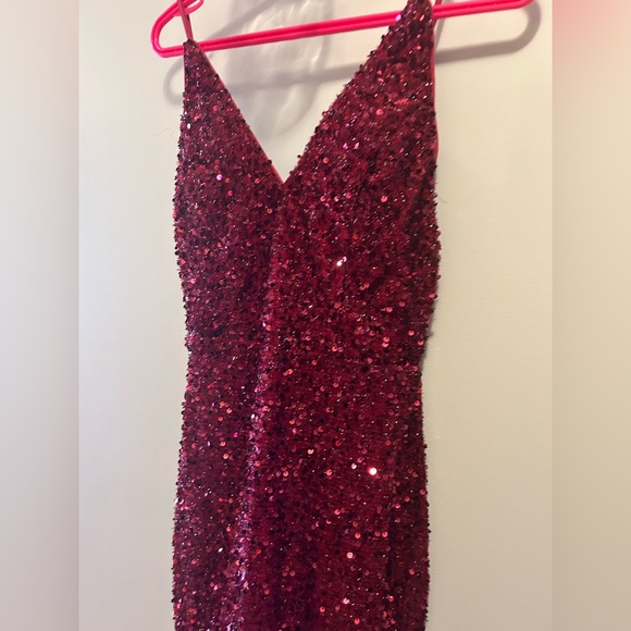 bought for a formal and decided to wear a different dress - Picture 2 of 3